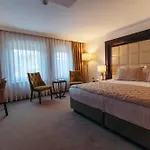 Hotel Ck Farabi
