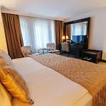 Hotel Ck Farabi 4*