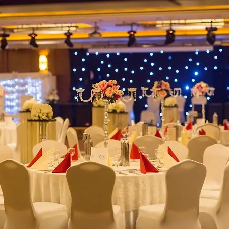 מלון Ck Farabi 4*